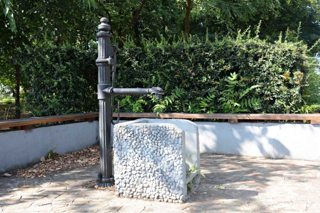 Jósa-kút Josa kut w