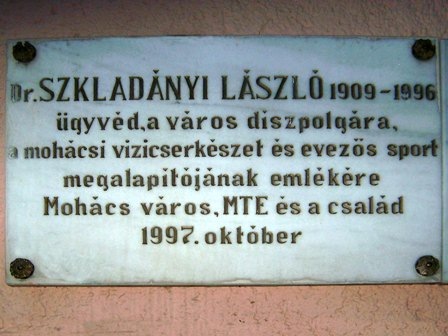 13. szkladanyi laszlo emlektabla