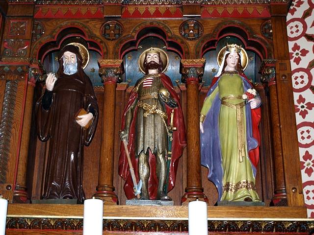 Romai Katolikus Templom Belso019.JPG