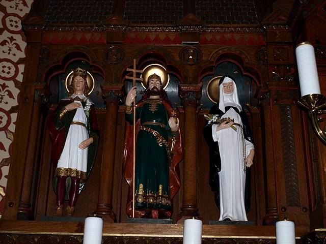 Romai Katolikus Templom Belso020.JPG