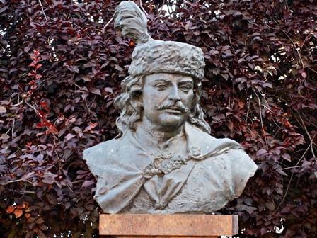 02. kiskoros rakoczi szobor