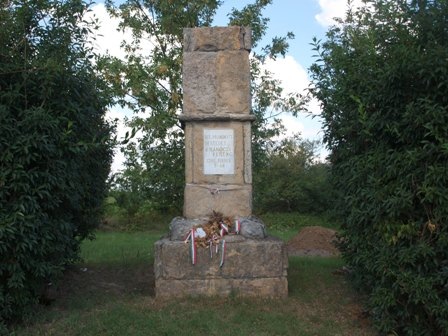 02. gyomro rakoczi emlekoszlop