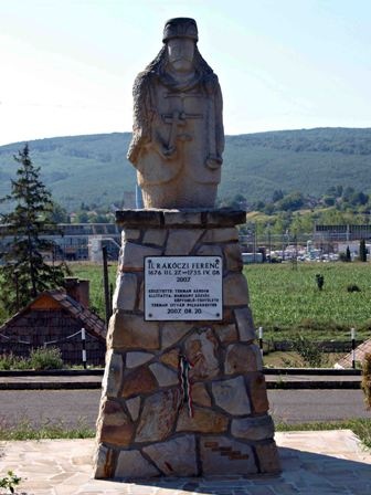 06. romhany rakoczi szobor