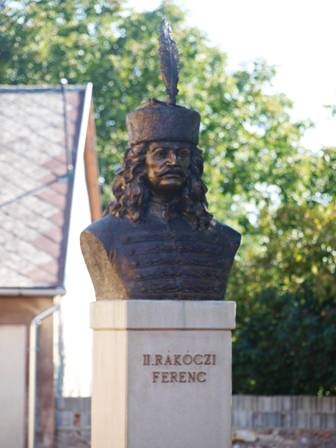 04. szerencs rakoczi szobor 01