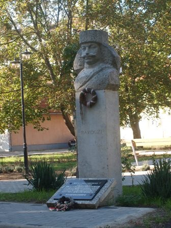 09. vasarosnameny rakoczi szobor kovacs ferenc