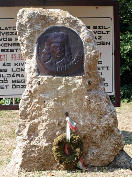 11. balatonakarattya rakoczi fa emlekmu