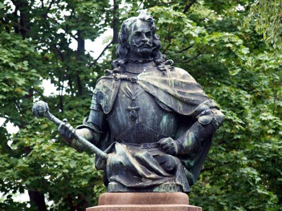 18. balatonalmadi rakoczi szobor 02