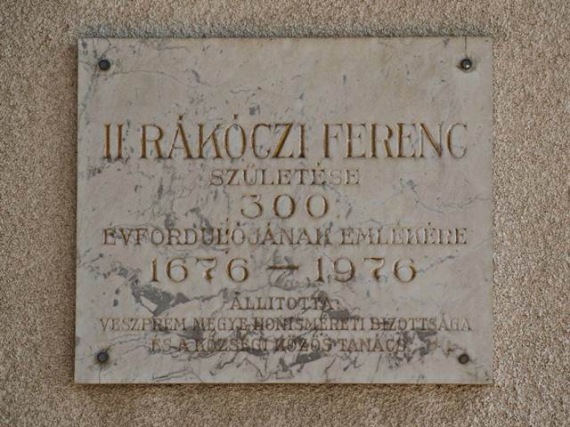 09. kulsovat rakoczi emlektabla