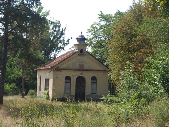 14. Berkesz vay kastely kapolna