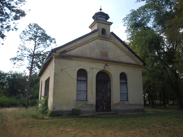 15. Berkesz vay kastely kapolna 02