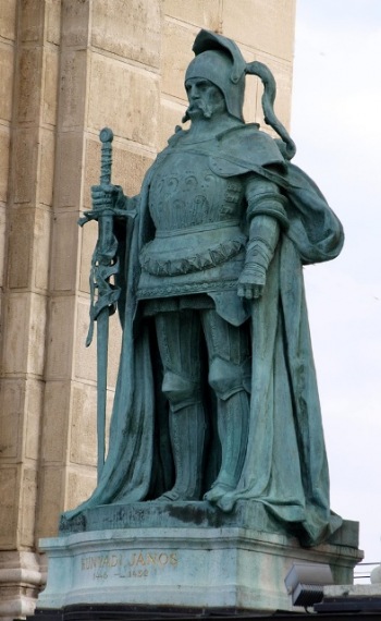 24. hosok tere hunyadi janos