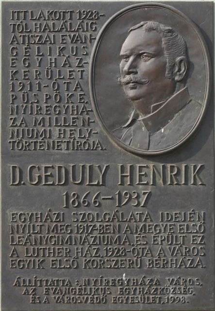 04. Geduly Henrik emlektabla