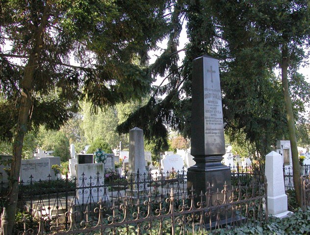 05. Krudy Gyula szuleinek siremleke