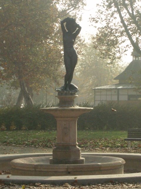 Kisfaludi Strobl Zsigmond: Vénusz születése (1930) 02. venusz