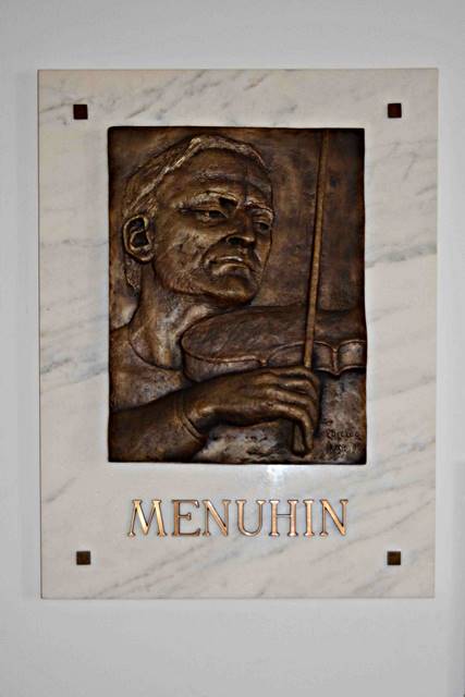 Menuhin 