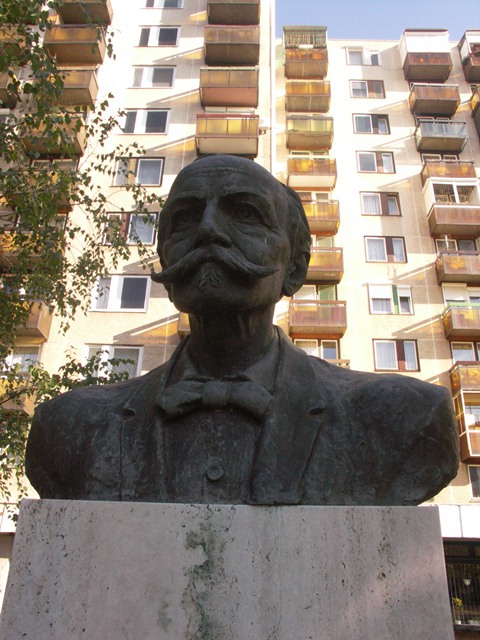 Győrfy Lajos: Dr. Jósa András (1987) Nyiregyhaza Josa Andras 01