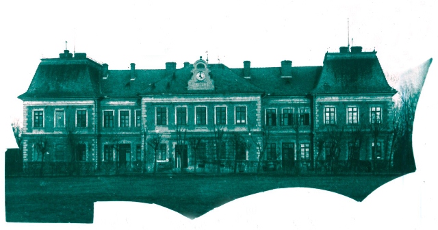 Nyiregyhaza Huszar laktanya 04