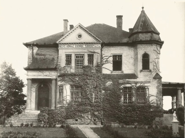 01. nyiregyhaza bencs villa 01